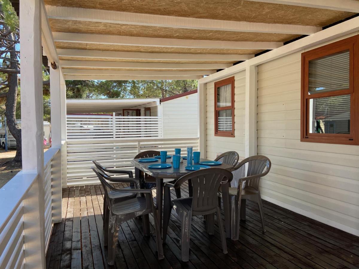 Dalmacia Mobile Homes And Caravans At The Beach بريفلاكا المظهر الخارجي الصورة